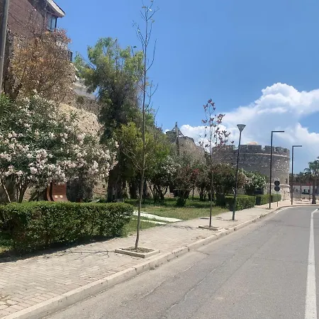 Super Location Дуррес