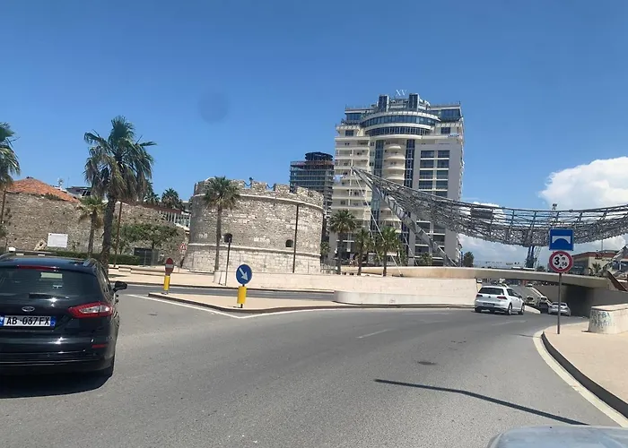 Super Location Durres