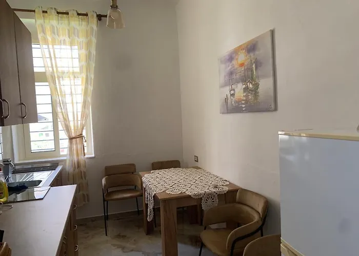 Apartment Super Location Durres